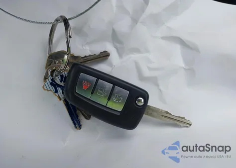 2018 Nissan Rogue S из США, поврежденный, VIN 5N1AT2MV9JC775311